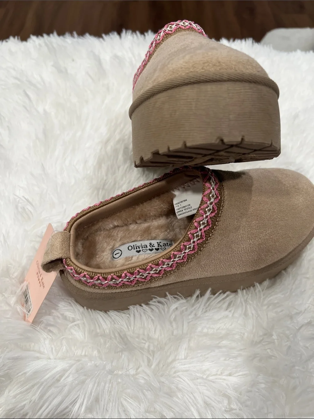 Women’s Slip-On Platform Clog in Tan with Pink Trim